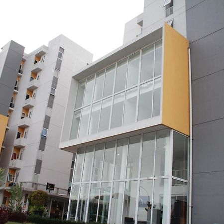 Nature Inn Aeropolis Ar3 当格浪 外观 照片